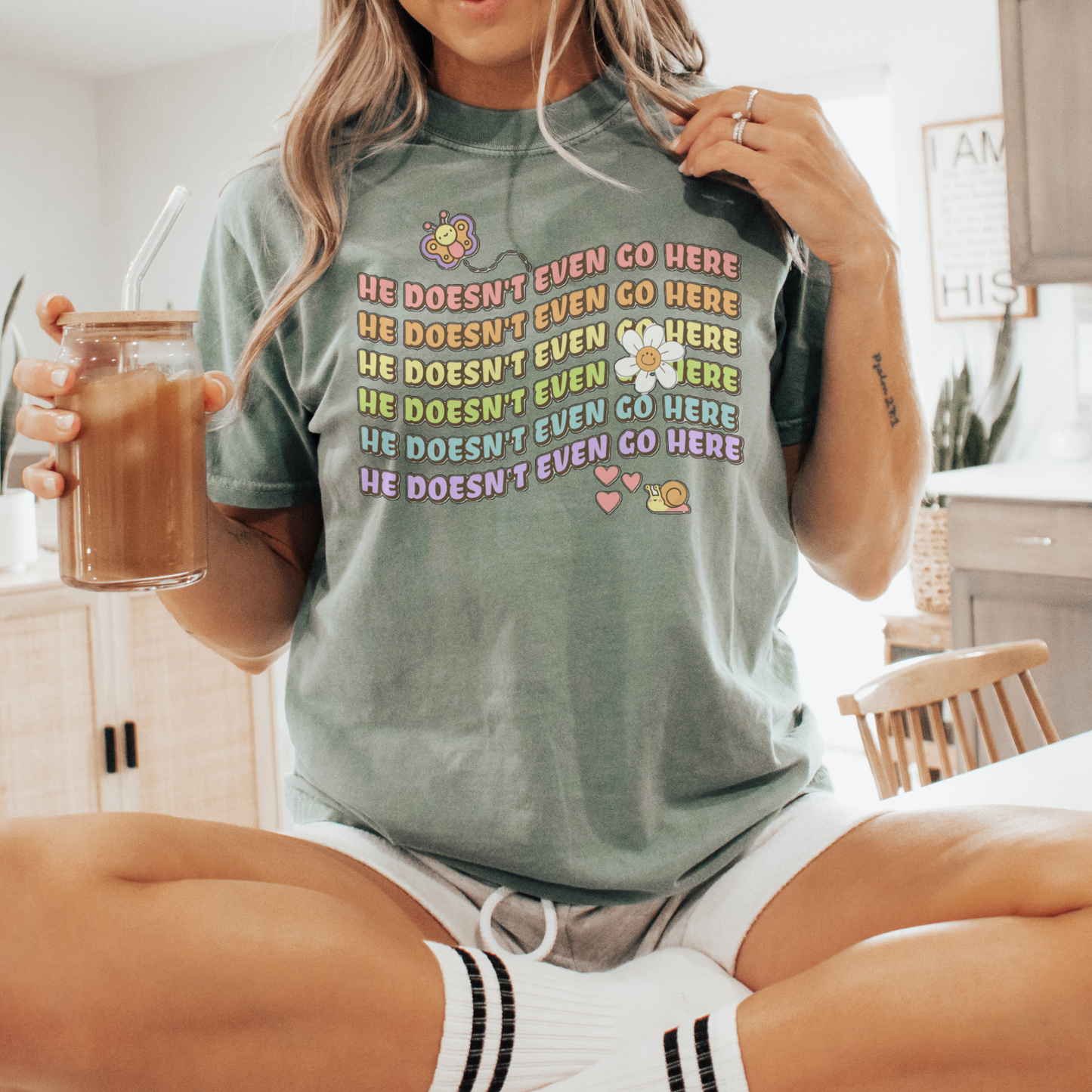 Cute Anti Musk He Doesn't Even Go Here Comfort Colors® Shirt Sweatshirt