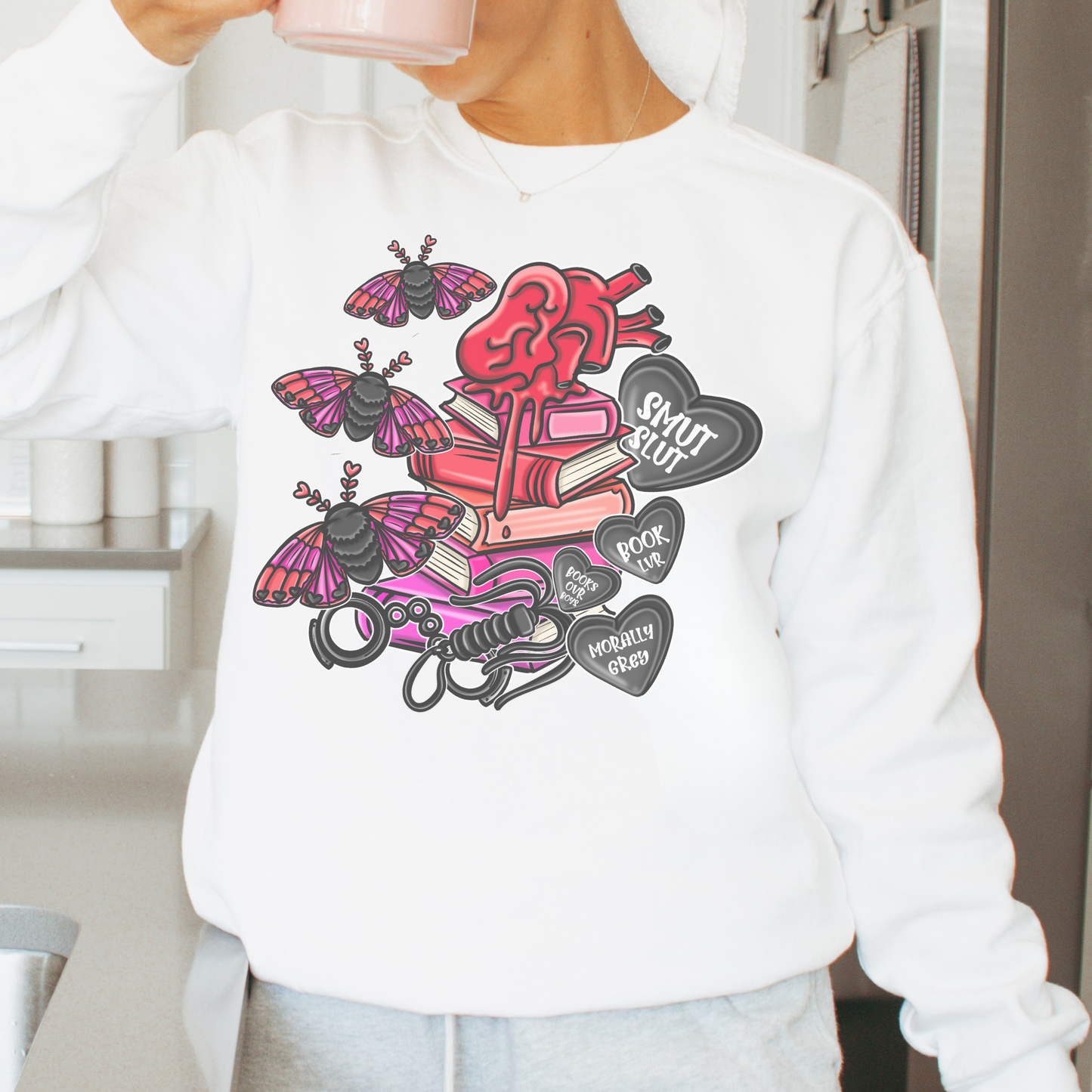 Bookish Smut Slut Comfort Colors® Shirt Sweatshirt