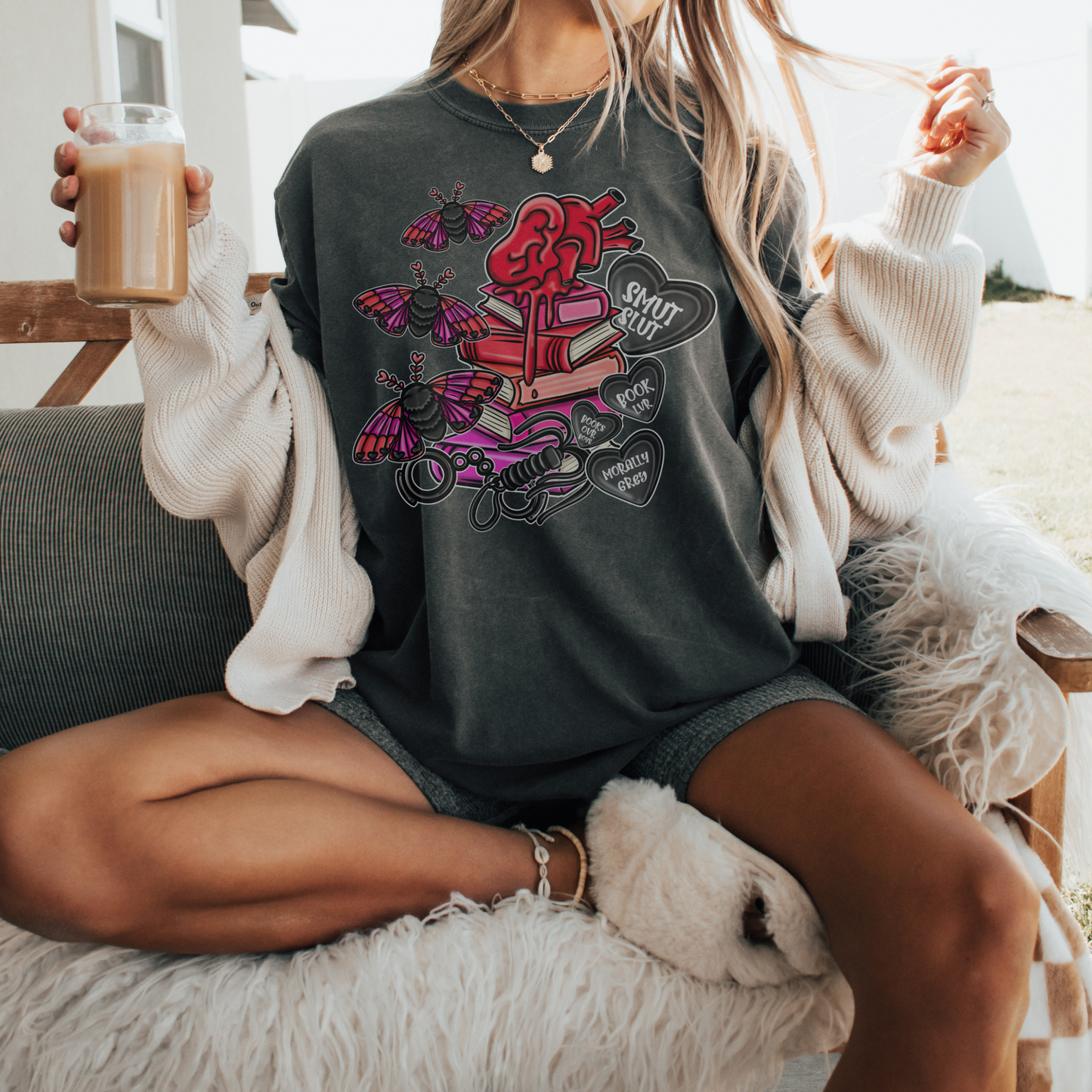 Bookish Smut Slut Comfort Colors® Shirt Sweatshirt