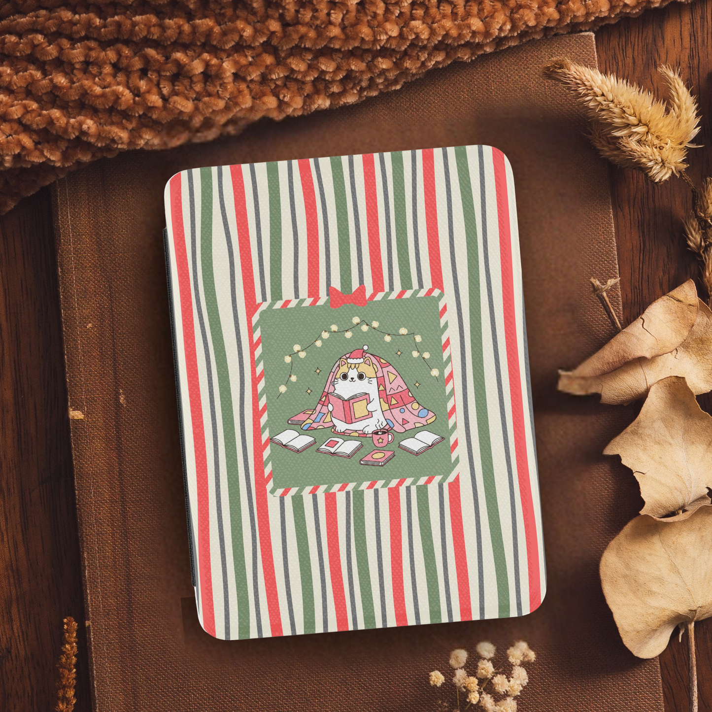 Christmas Cozy Cat Reading Leather Kindle Case with Hand Strap
