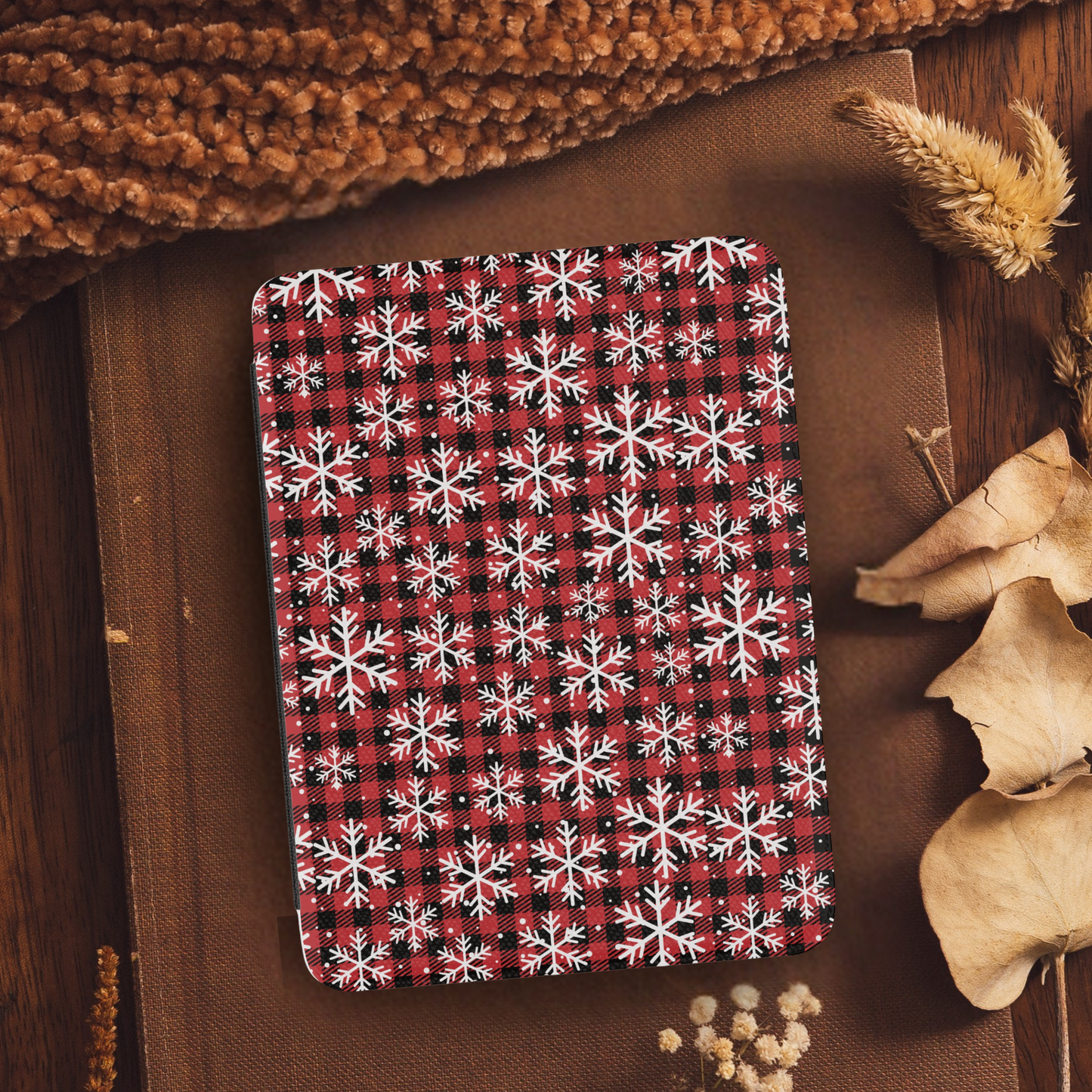 Snowflake Buffalo Plaid Leather Kindle Case with Hand Strap